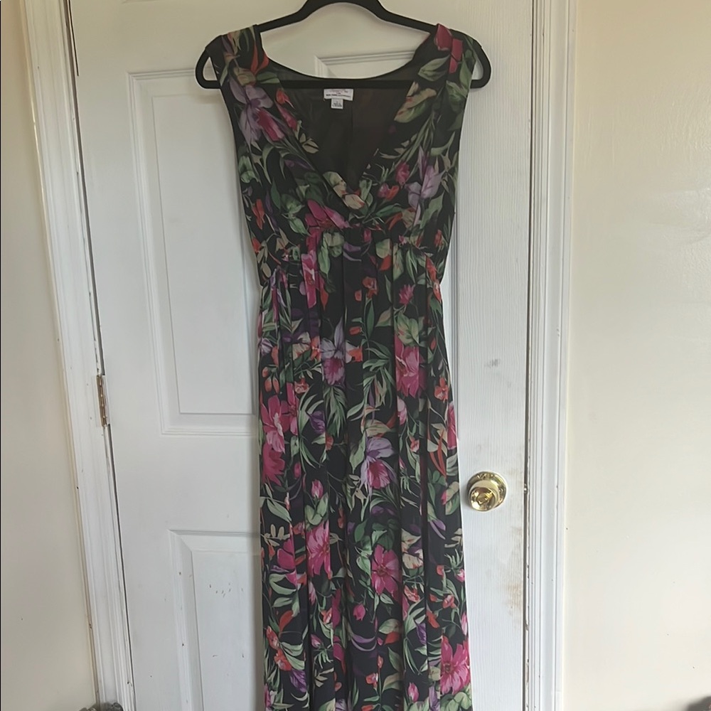 New York & Company Pink and Green Dark Tropical Floral Maxi Sundress